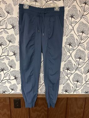 lululemon dancer joggers